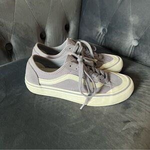 Women’s Vans Lavender Suede Sneakers Size 5.5 Classic Style